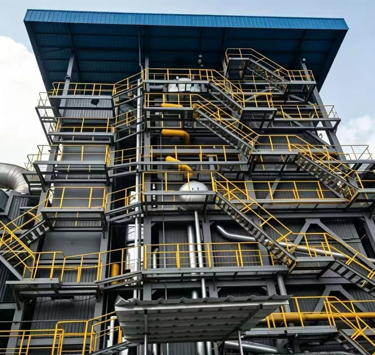Shandong Province,China   40TPH Vertical Biomass Fired Steam Boiler
